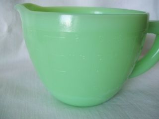 Vintage Jadeite Green 2 Cup Measuring Cup 3 1/2 " High Mck