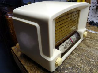 General Electric Bakelite Tube Radio Model 115w 2