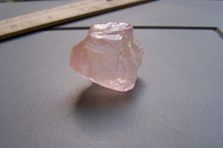 110 Carats Facet Grade Rich Rose Quartz Gem Stone Gemstone Rough Brazil