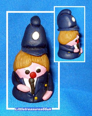 Bryn Police Woman Hand Crafted Thimble.