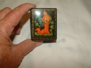 Gorgeous Russian Lacquer Small Wooden Trinket Box Signed 4