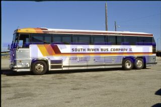 South River (jeresy) Bus Co.  Slide: 44 Mci (1989)
