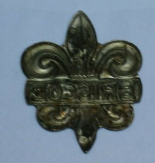 1913 - 20 ' s Briscoe radiator emblem,  v good.  2 1/2 by 3 1/8 ins. 2