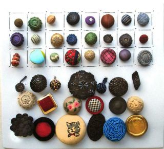43 Antique & Vintage Fabric Buttons