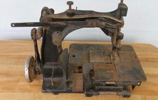 Vintage Frederick Osann Company Industrial Sewing Machine 2