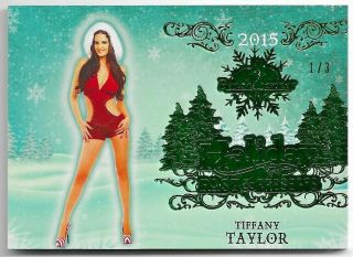 2015 Benchwarmer Holiday Tiffany Taylor Green Foil Base Card 13 /3 1/3 Playboy