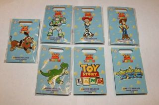 Disney Toy Story Land Grand Opening 2018 Complete 7 Pin Set Limited On Cards