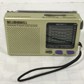 Vintage Bell And Howell Mw.  Sw1 - 7 9 Band World Receiver Am Fm Radio