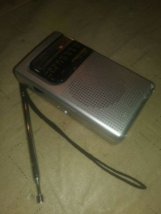 Sony FM AM Portable Pocket Silver Radio ICF S10MK2 2