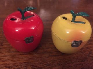Vtg Novelty Butane Lighters - Apples