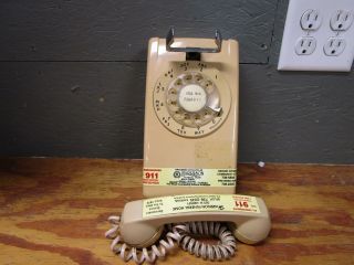 Vintage Rotary Dial Wall Phone,  Tan,  Kellogg Itt,  554bmp 12 - 75 E3