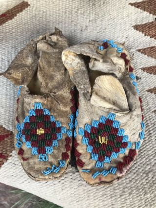 Antique Old Plains Native Child’s Moccasins Beaded