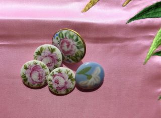5 Vintage Hand Painted China Porcelain Buttons - All With Flowers (51)