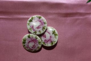 5 Vintage HAND PAINTED CHINA porcelain BUTTONS - all with flowers (51) 4