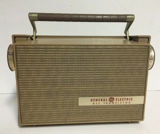 Vtg General Electric All Transistor Am Radio W/cd Civil Defense Marks 1953 - 1963