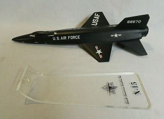 Rare 1960`s Topping? North American X - 15 Rocket Aircraft Desktop Display Model