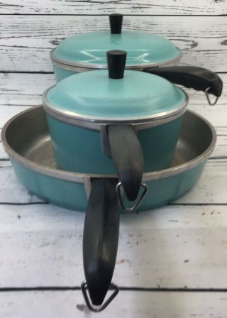 Vintage Club Turquoise Aqua Blue Aluminum 5 Piece Cookware Set