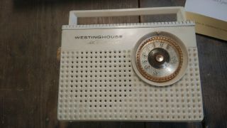 Vintage Westinghouse 6 Transistor Radio Model H772pc