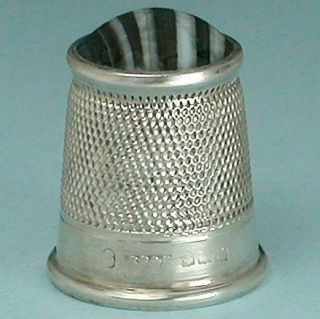 Vintage English Agate Top Sterling Silver Thimble Hallmarked 1936