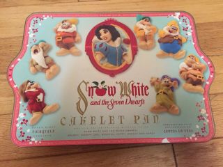 Williams - Sonoma Snow White & The Seven Dwarfs Cakelet Pan - Nordic Ware