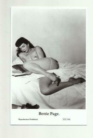 N480) Bettie Page Swiftsure (333/146) Photo Postcard Film Star Pin Up