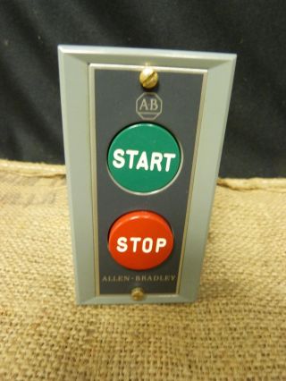 Allen - Bradley 800s - 2sa Start/stop Control Push Button Nib Series M