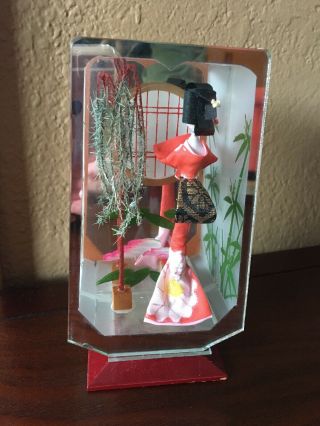 Vintage Miniature Geisha In Glass Display - Japanese Souvenir