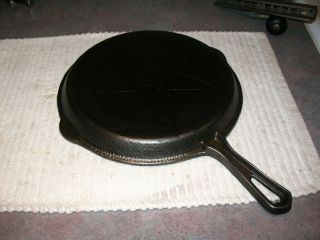 Lodge 4 - In - 1 Hammered Cast Iron Hinged Skillet Lid/cover (lid Only) Vnc