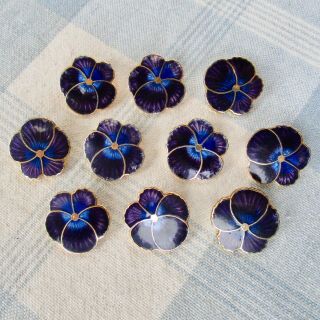 Set Of 10 Vintage White Metal Flower Buttons W Blue Enamel & Iridescent Centers
