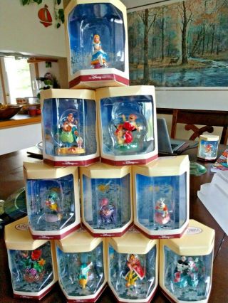 Disney: Tiny Kingdom: Alice In Wonderland Figurines - Set Of 10 : Iob 