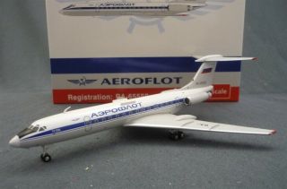 Dragon Wings - Aeroflot Tupolev Tu - 134a 1:200 Scale Die Cast Airline Model Jet