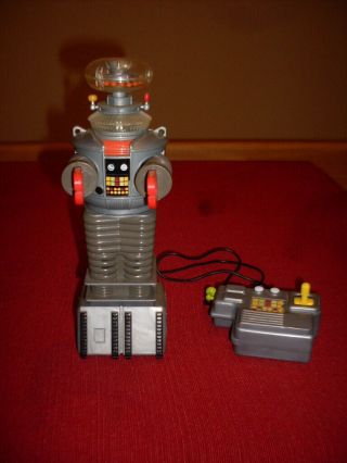 Toy Island Lost In Space Robot B - 9 Remote Controlled 1998 Without Box