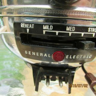 Vintage GE General Electric Potbelly 9 Cup Coffee Pot Percolator Maker A2P40 2