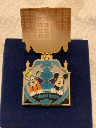 Disney Club 33 Mickey & Goofy Doom Buggy Haunted Mansion Flip Top Pin Le 1500