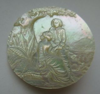 Spectacular Xl Antique Vtg Carved Bethlehem Mop Shell Button Colonial Couple