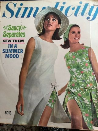 Simplicity Pattern Counter Book July 1965