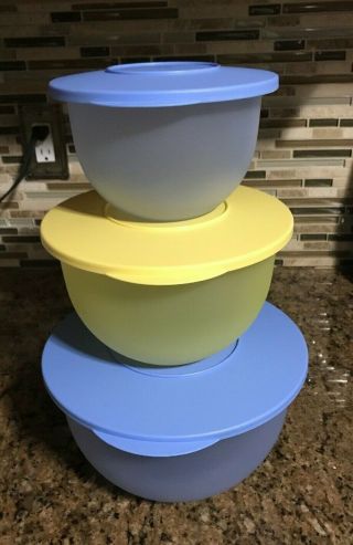 Tupperware Impressions Classic 3 Piece Bowl Set Delta Blue & Yellow
