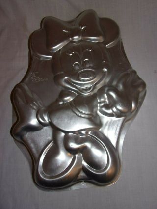 Wilton Disney Minnie Mouse Cake Pan 1998 2105 - 3602