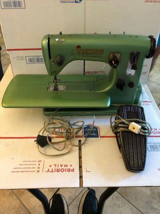 Vintage Husqvarna Viking Automatic Type 21 Sewing Machine W/ Foot Pedal