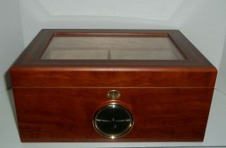 Humidor With Humidifier Hygrometer