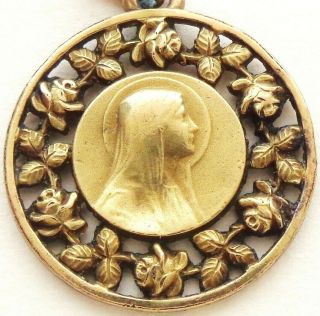 Gorgeous Antique Gold Medal Pendant - Portrait Of Holy Mary & Rose Flowers Decor