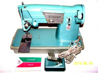 Vintage Singer Sewing Machine Model 327k With Case 1964