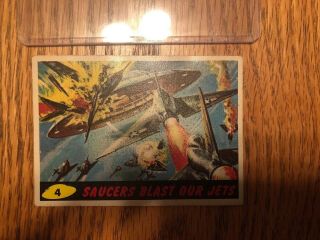 1962 Topps Bubbles Mars Attacks Card 4 Saucers Blast Our Jets