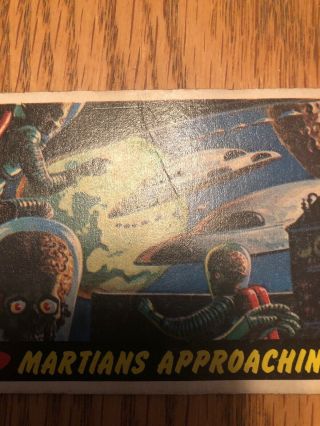 1962 Topps Bubbles Mars Attacks Card 2 Martians Approaching 3