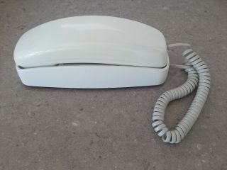 Vintage At&t Trimline / Slimline Push Button Desk Or Wall Telephone - Ivory
