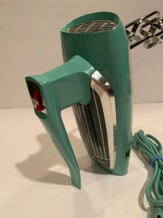 Vintage General Electric GE Turquoise Hand Held Mixer 2