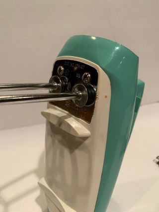 Vintage General Electric GE Turquoise Hand Held Mixer 7