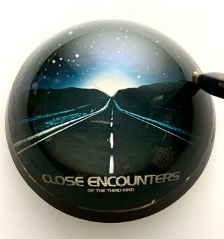 Vtg 80s Close Encounters Of The Third Kind Lucite Paperweight Pen Holder