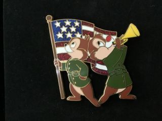 Disneystore.  Com Veteran’s Day Chip And Dale Le250