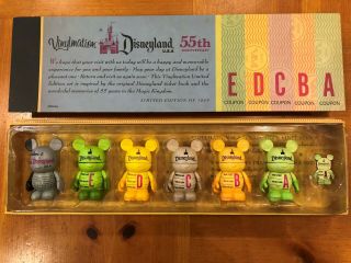 Disney Vinylmation 55th Anniversary Le Ticket Coupon Book 6 Figures & Pin
